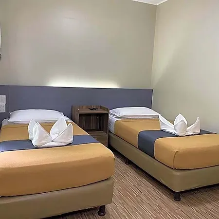 Cube Hostel Naia